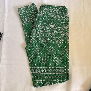 Lularoe sweater pattern leggings